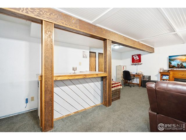 3310 33rd Ave Ct, Greeley, CO 80634