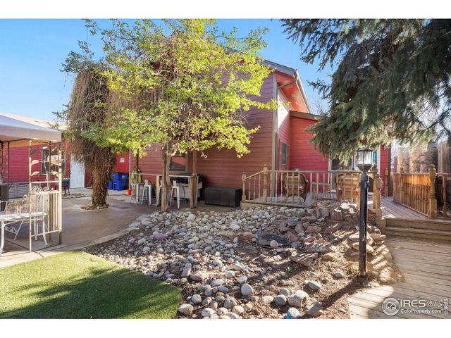 3310 33rd Ave Ct, Greeley, CO 80634