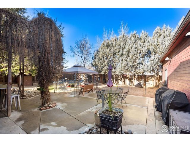 3310 33rd Ave Ct, Greeley, CO 80634