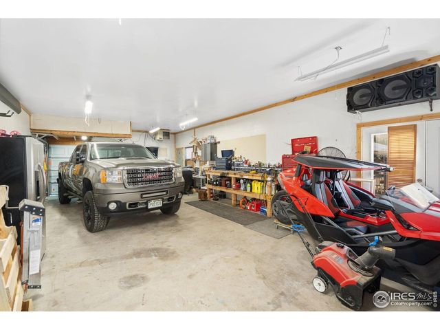 3310 33rd Ave Ct, Greeley, CO 80634