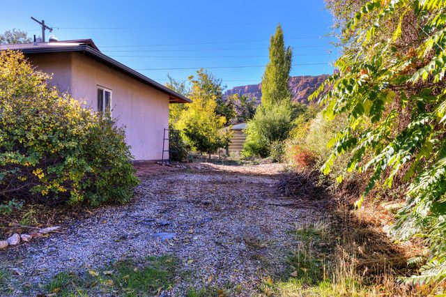 1140 SAN JUAN DR, Moab, UT 84532