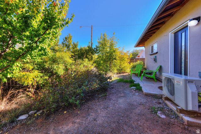 1140 SAN JUAN DR, Moab, UT 84532