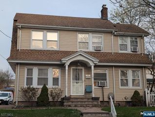 15 Grace Street, Bloomfield, NJ 07003