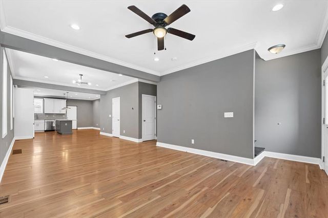 3555 S Spring Avenue, St Louis, MO 63116