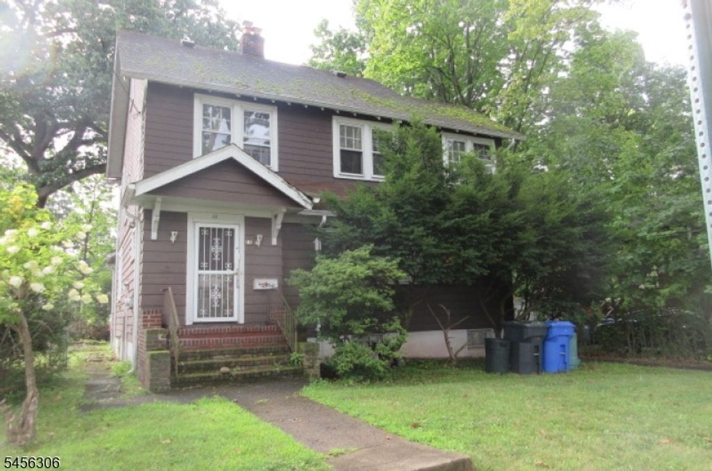 11 Belmont St, Englewood City, NJ 07631 — photo 2