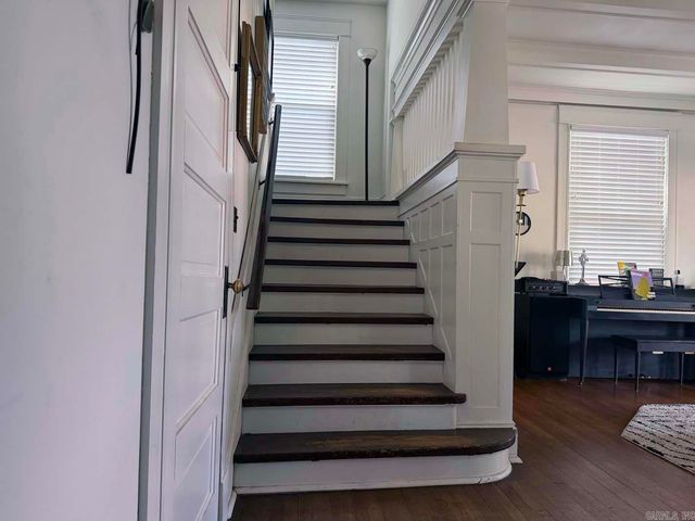 813 Hamilton Ave E, Wynne, AR 72396