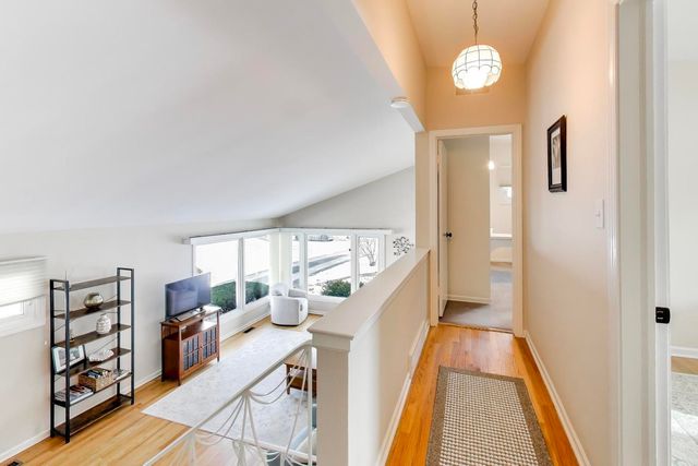 1334 Ferndale Avenue, Highland Park, IL 60035