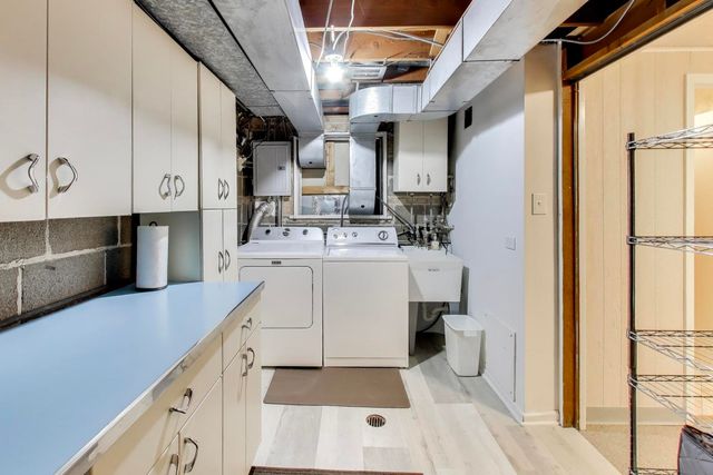 1334 Ferndale Avenue, Highland Park, IL 60035