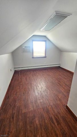 2126 Dill Ave, Linden City, NJ 07036