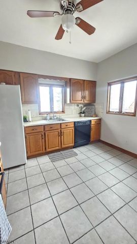 2126 Dill Ave, Linden City, NJ 07036