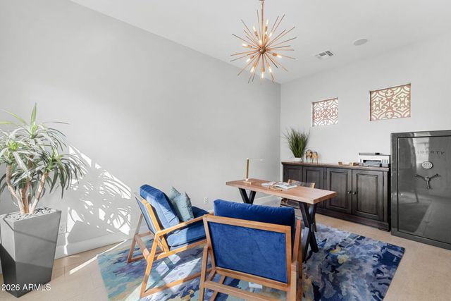 2445 W WILDHORSE Drive, Chandler, AZ 85286