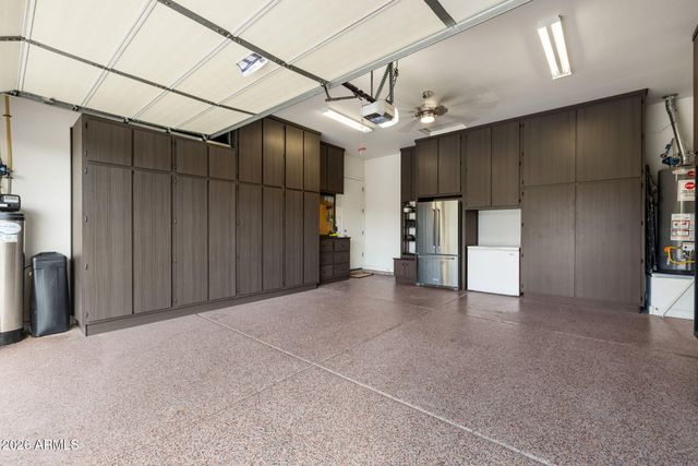 2445 W WILDHORSE Drive, Chandler, AZ 85286