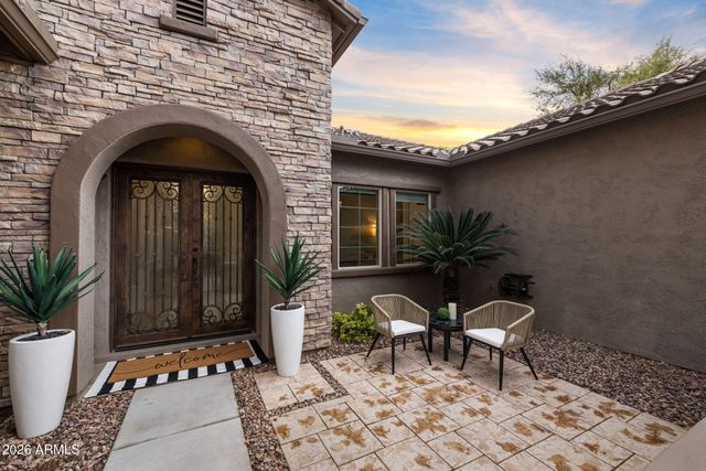 2445 W WILDHORSE Drive, Chandler, AZ 85286