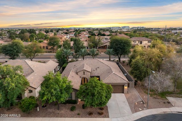 2445 W WILDHORSE Drive, Chandler, AZ 85286