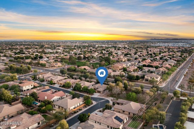 2445 W WILDHORSE Drive, Chandler, AZ 85286