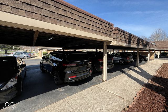 7453 Country Brook Drive, Indianapolis, IN 46260