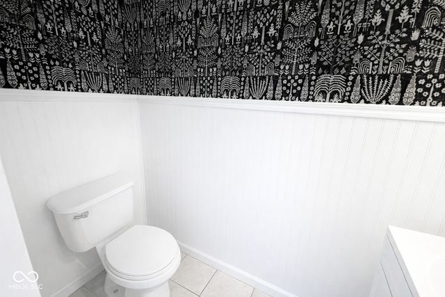 7453 Country Brook Drive, Indianapolis, IN 46260