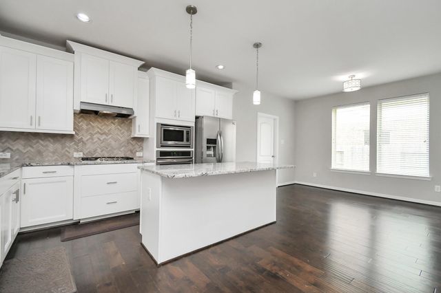 3803 May Ridge Lane, Sugar Land, TX 77479