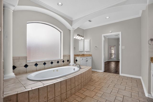 8507 Graceful Bend Lane, Humble, TX 77396