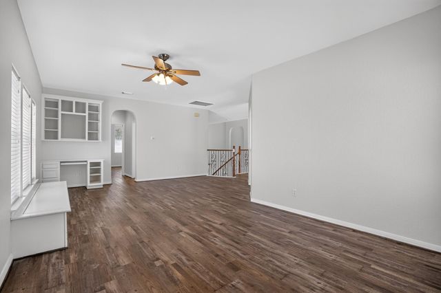 8507 Graceful Bend Lane, Humble, TX 77396