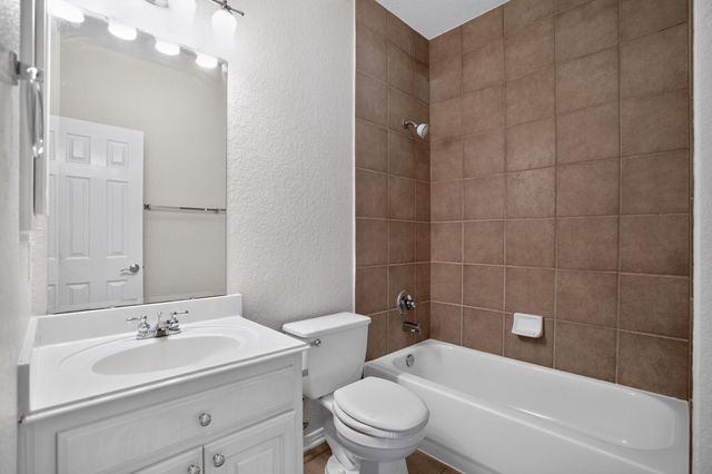 8507 Graceful Bend Lane, Humble, TX 77396