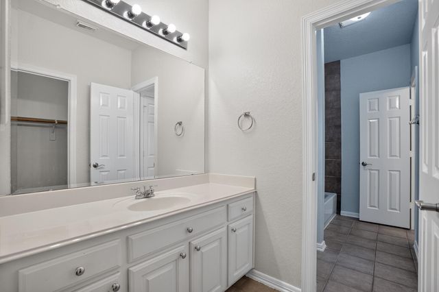 8507 Graceful Bend Lane, Humble, TX 77396