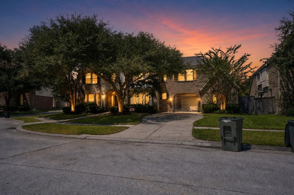 8507 Graceful Bend Lane, Humble, TX 77396