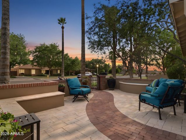 1322 W PALM Lane, Phoenix, AZ 85007