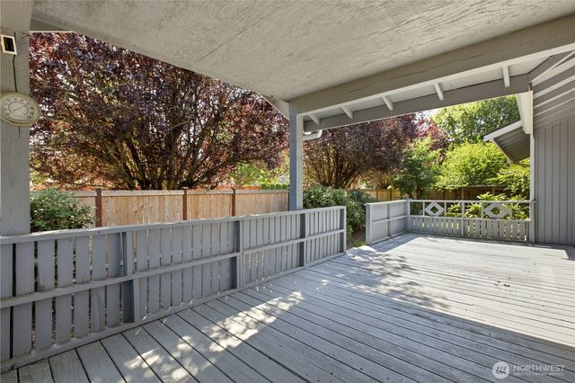 101 Jewell Street, Enumclaw, WA 98022