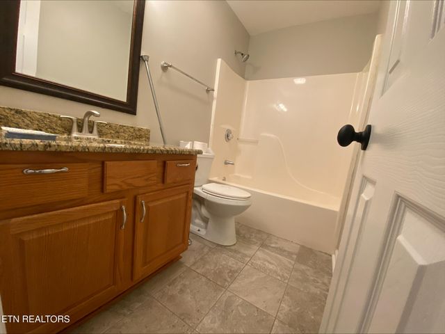 10133 Bellflower Way, Knoxville, TN 37932