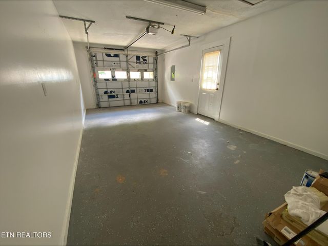 10133 Bellflower Way, Knoxville, TN 37932