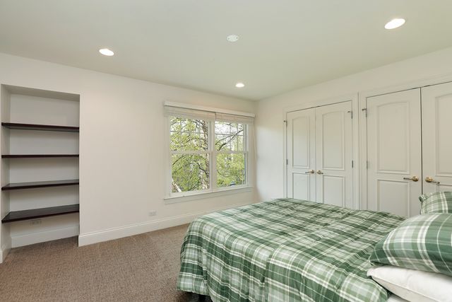 1229 Fairfield Road, Glencoe, IL 60022