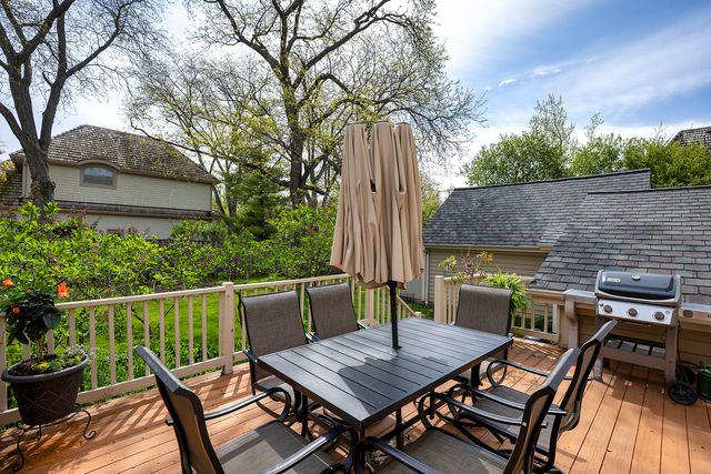 1229 Fairfield Road, Glencoe, IL 60022