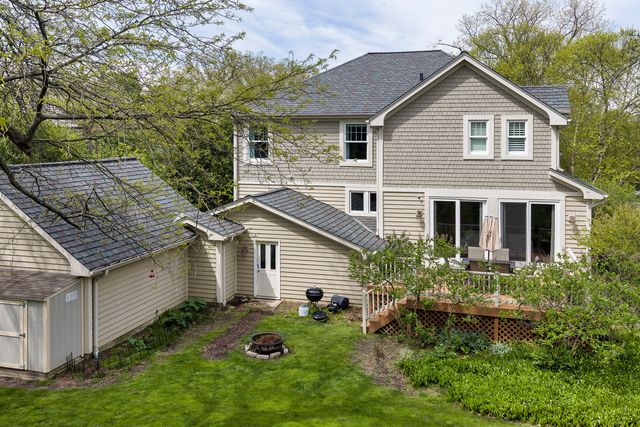1229 Fairfield Road, Glencoe, IL 60022