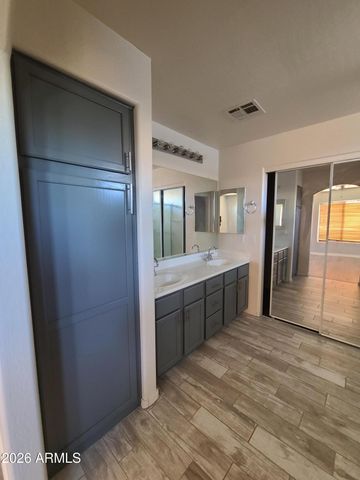 22263 W SHADOW Drive, Buckeye, AZ 85326