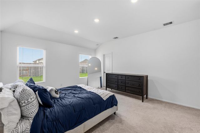 9906 Keystone Meadow Place, Baytown, TX 77521