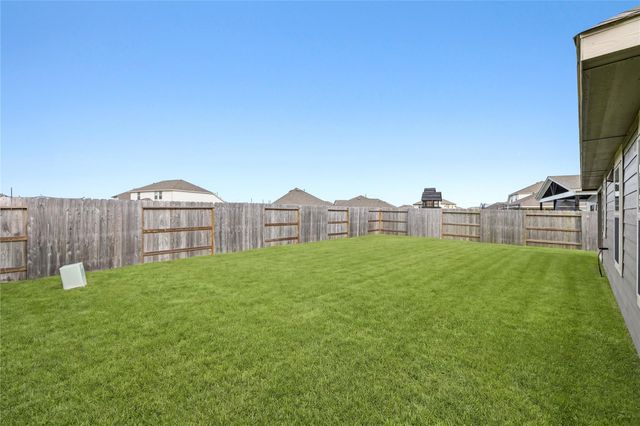 9906 Keystone Meadow Place, Baytown, TX 77521