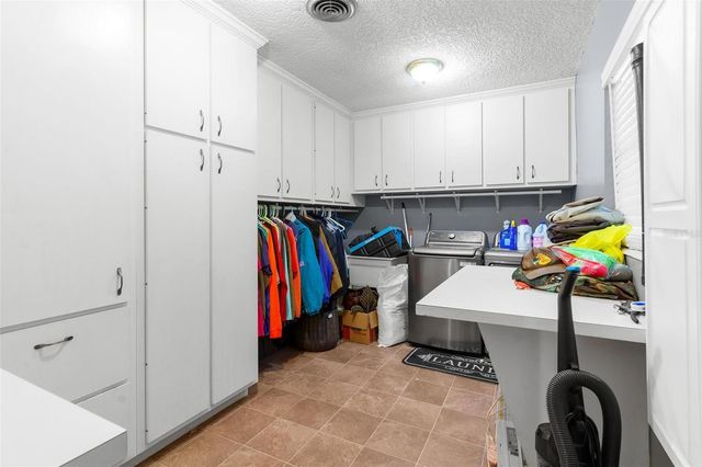 14407 LAKE JUNIETTA DRIVE, Tavares, FL 32778