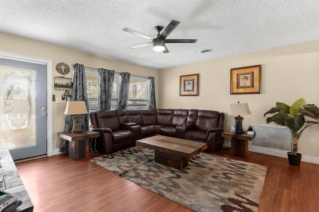 14407 LAKE JUNIETTA DRIVE, Tavares, FL 32778