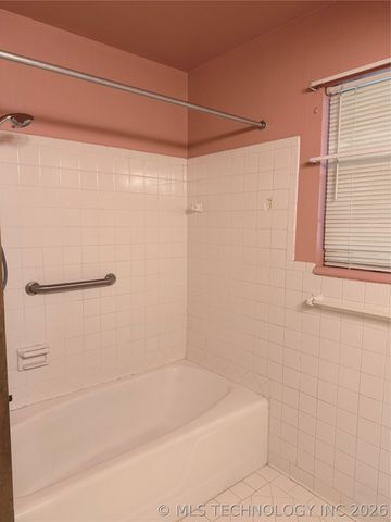 807 N C Avenue, Cleveland, OK 74020