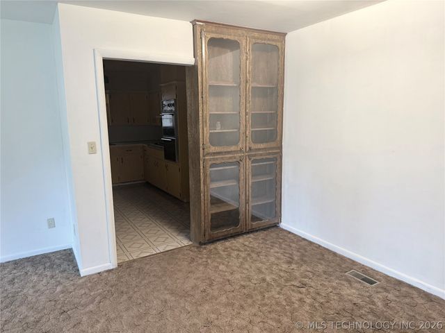 807 N C Avenue, Cleveland, OK 74020