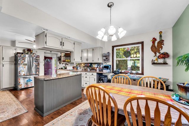 8140 236th AVENUE, Salem, WI 53168