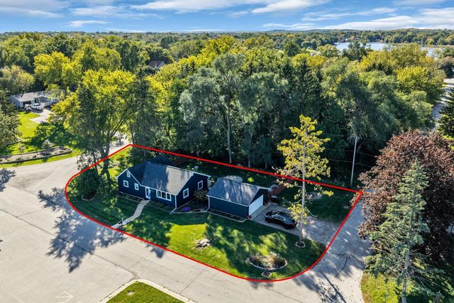 8140 236th AVENUE, Salem, WI 53168