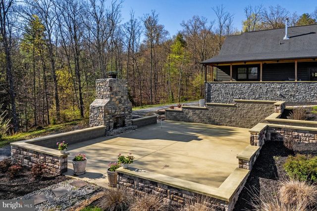 269 RIVER MANOR DR, Front Royal, VA 22630