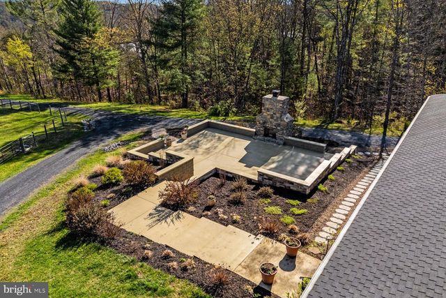 269 RIVER MANOR DR, Front Royal, VA 22630