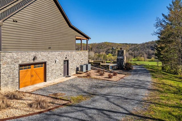 269 RIVER MANOR DR, Front Royal, VA 22630