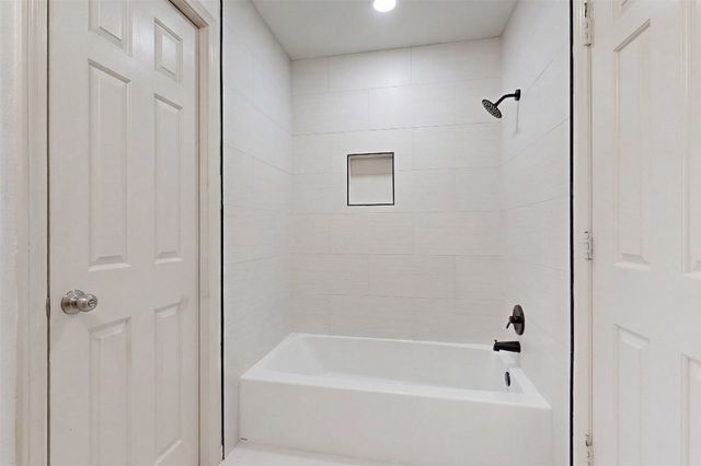 925 Cedar Terrace, Cedar Hill, TX 75104