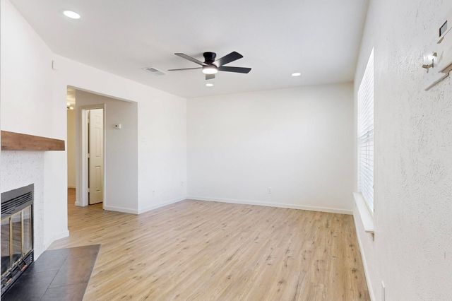 925 Cedar Terrace, Cedar Hill, TX 75104