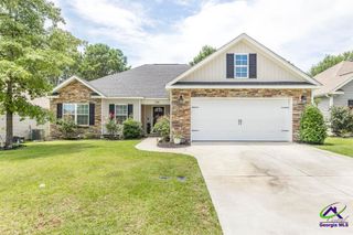 306 Gibson Circle, Kathleen, GA 31047
