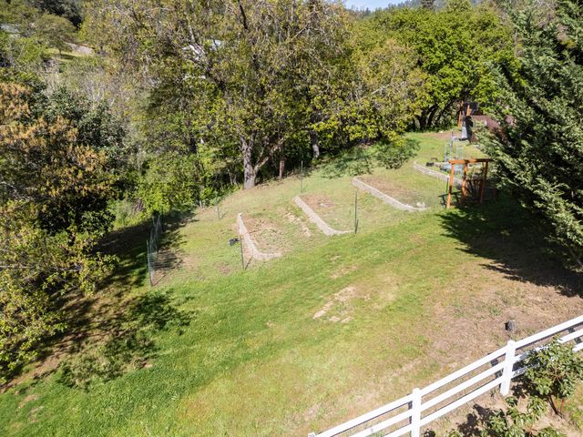 3583 Ross Lane, Central Point, OR 97502